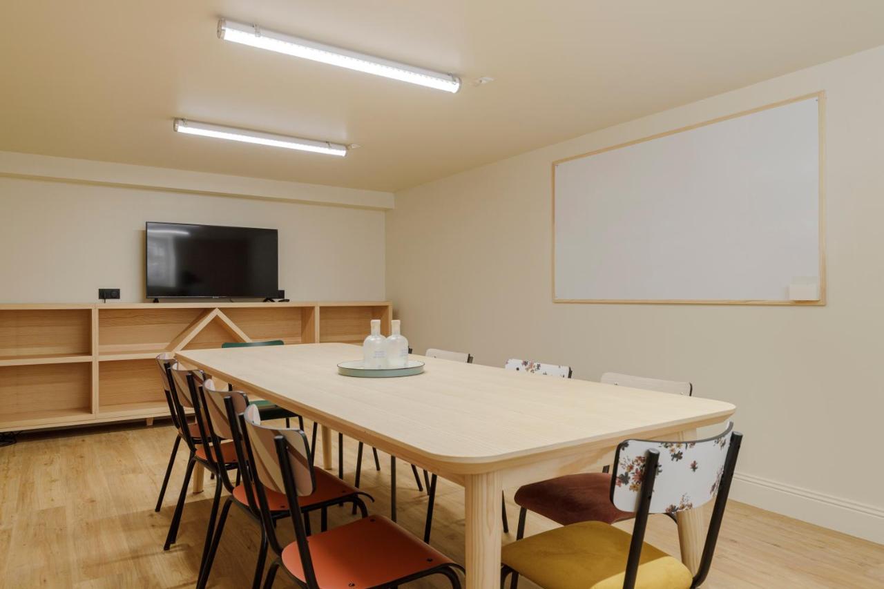 Prefecture - Entree Autonome, Reception En Ligne - Encore Mieux Limoges Exterior photo